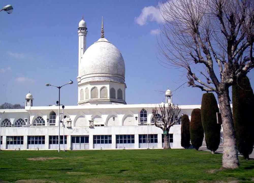 Hazratbal Shrine near Katra, Jammu and Kashmir